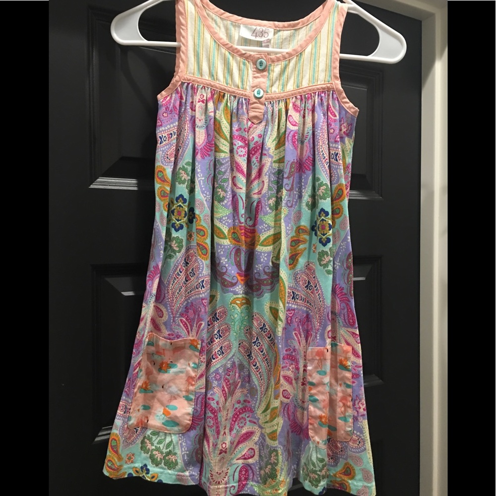 Girls dress